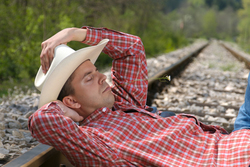  מי תרצה בחור בלי אוטו